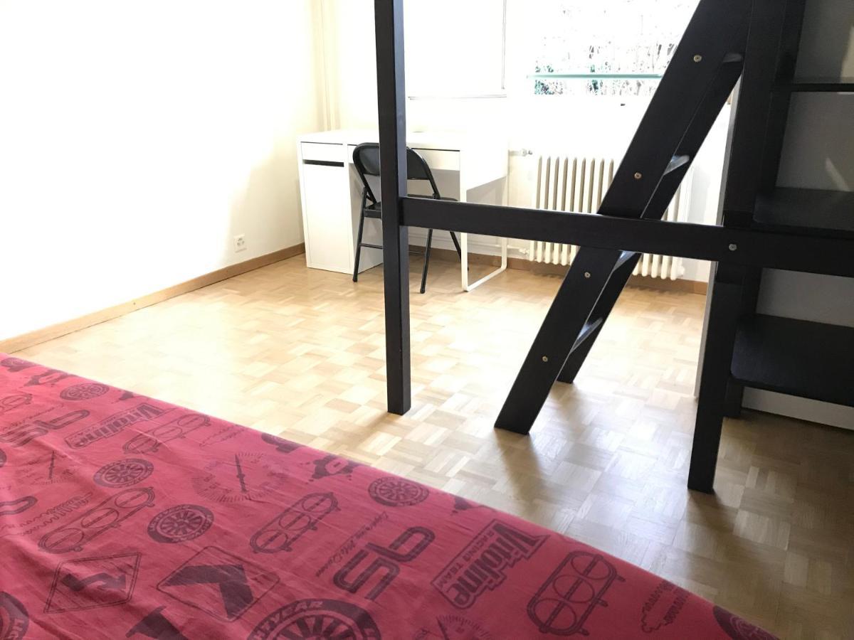 Geneva Bernex - Shared Appartement Roomate Homestay - Tramway 14 Tpg - Viarhona Exterior foto