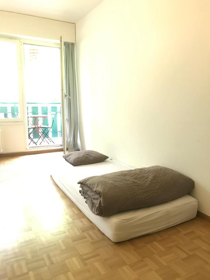 Geneva Bernex - Shared Appartement Roomate Homestay - Tramway 14 Tpg - Viarhona Exterior foto
